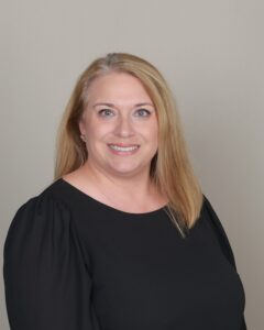 Headshot of Michele Erwin.