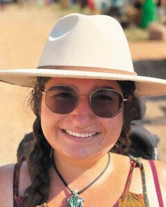 Headshot of Lyza Weisman